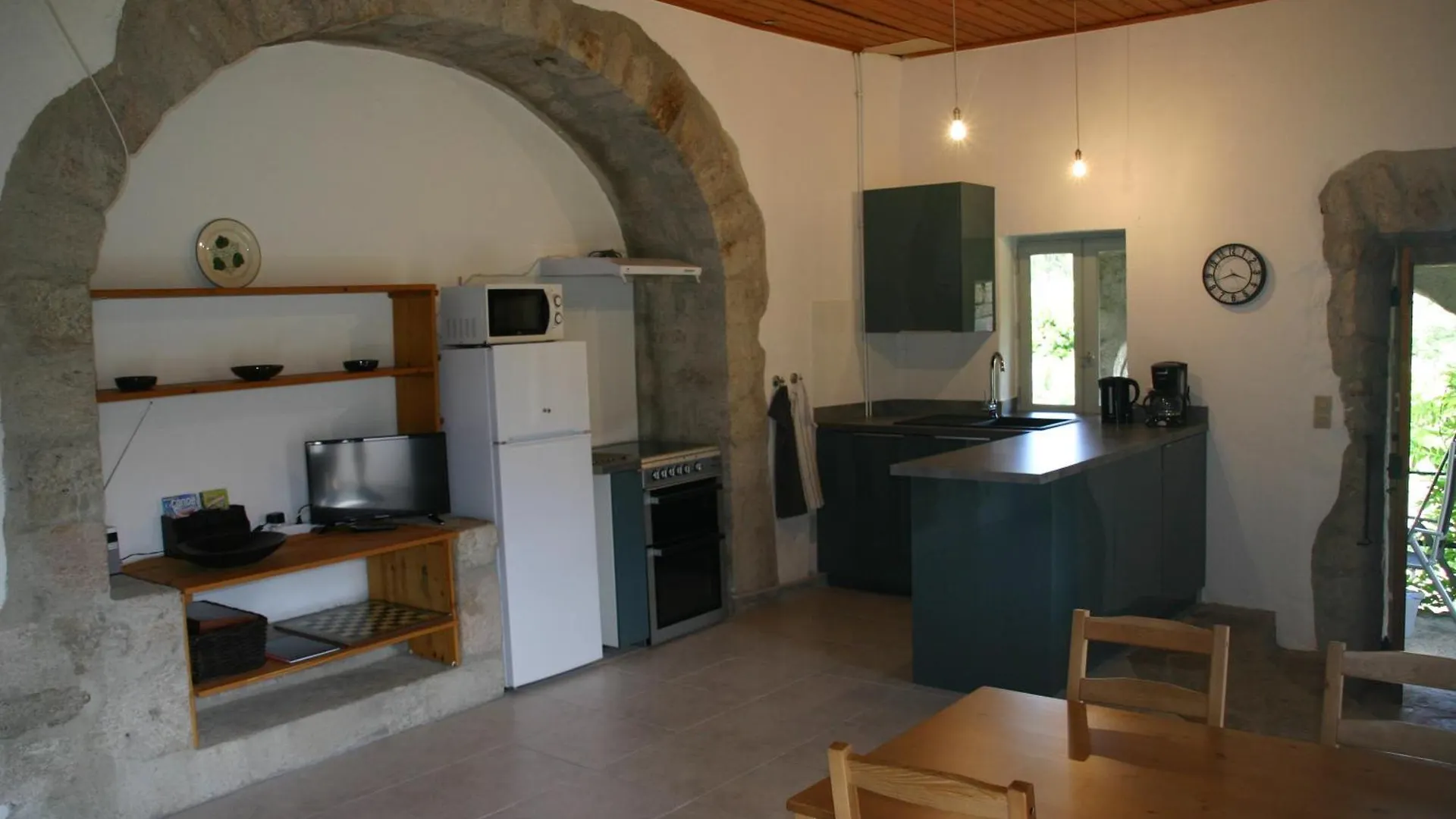 Apartment Mas De La Giralde - Gites Payzac  France